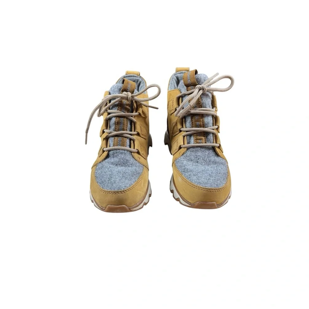 Sorel Kinetic Caribou Lace Up Snow Boot